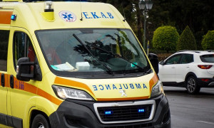 Σοβαρό εργατικό ατύχημα σε συνεργείο φορτηγών οχημάτων στα Τρίκαλα