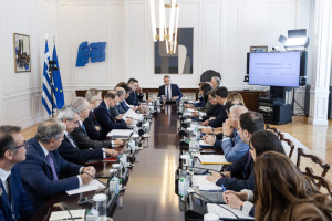 Κυβέρνηση: Πακέτο €4,4 δισ. για επενδύσεις, ενεργειακό και 11 μεταρρυθμίσεις για τη βιομηχανία