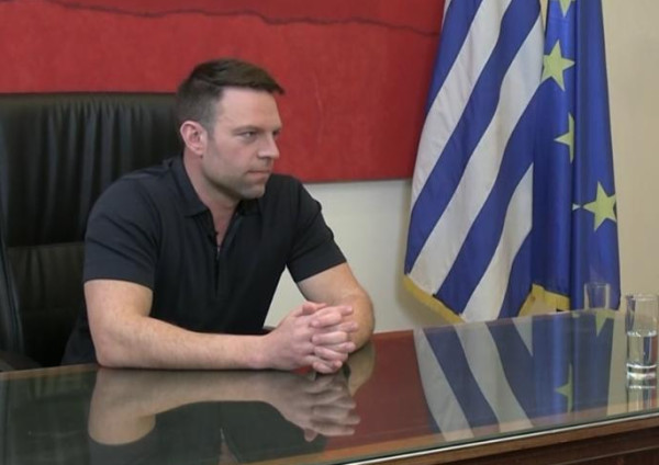 Κασσελάκης: Κομματική πειθαρχία στην ψηφοφορία για τα ομόφυλα ζευγάρια