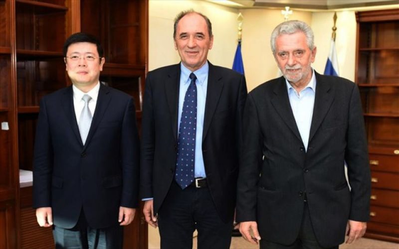 Σταθάκης και Δρίτσας είδαν τον Κινέζο πρέσβη για τον ΟΛΠ