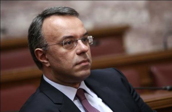 Σταϊκούρας: Η κυβέρνηση αδυνατεί να πετύχει καθαρή έξοδο