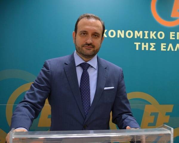 Κόλλιας: Εθνικός στόχος πλέον η συμμετοχή στις μηνιαίες επανεπενδύσεις