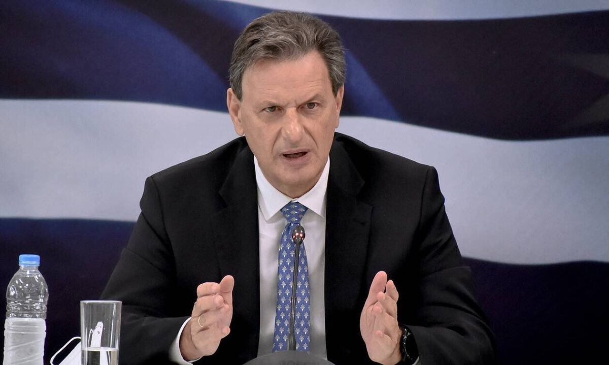 Σκυλακάκης: Πώς θα πάρουν επίδομα όσοι θερμαίνονται με ρεύμα