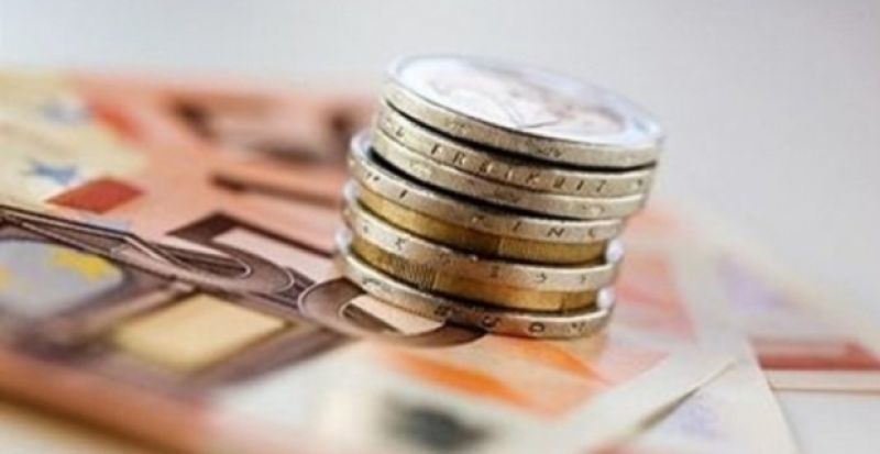Σενάριο αύξησης της έκτακτης εισφοράς για μεσαία κι ανώτερα εισοδήματα