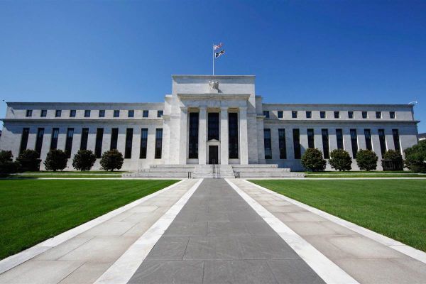 Fed: Αρκετοί αξιωματούχοι υπέρ μιας αύξησης επιτοκίων «αρκετά σύντομα»