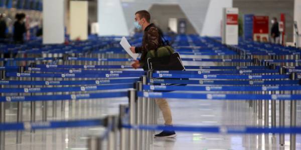 Πότε καταργείται η φόρμα PLF για όσους επισκέπτονται την Ελλάδα