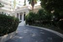Διαπραγμάτευση για τα «γλυκαντικά» της υποχώρησης στις πιέσεις των θεσμών