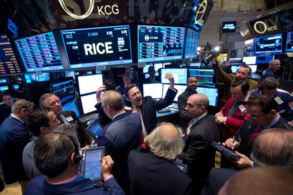 Θετικό ξεκίνημα στη Wall Street