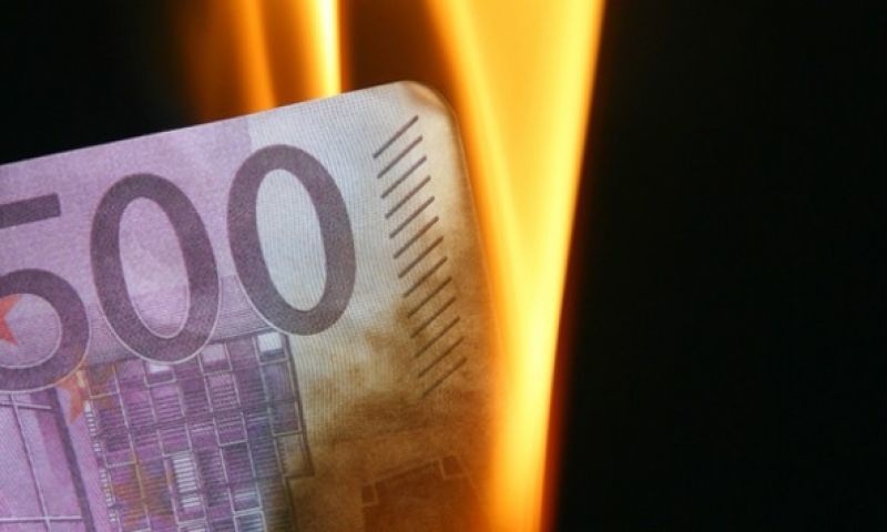 Προς πλήρη περικοπή του δώρου στο Δημόσιο τομέα