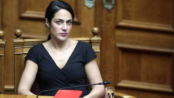 Μιχαηλίδου: Οι τέσσερις πολιτικές για τη στέγαση των ασυνόδευτων ανηλίκων