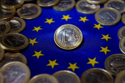 Επιστροφή στην ανάπτυξη για την οικονομία της ευρωζώνης