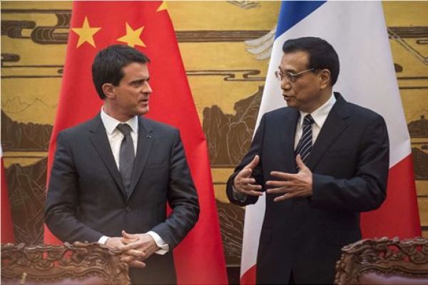 Γαλλία-Πεκίνο-Ελλάδα: Σκυταλοδρομία καθησυχασμού για το Grexit