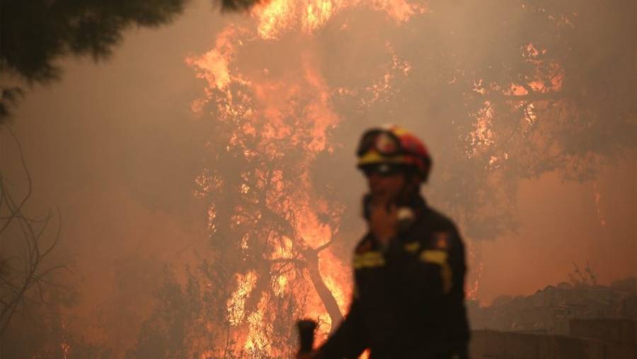 Υπό έλεγχο οι πυρκαγιές σε Εύβοια και Τύρναβο