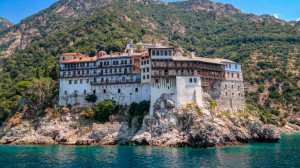 Σεισμός στο Άγιο Όρος: Ρωγμές στις Μονές Ξενοφώντος, Παντελεήμονος και Σίμωνος Πέτρας