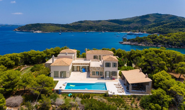 Elxis-At Home in Greece: Πάνω από €1 εκατ. η οικονομική συνεισφορά κάθε νέας πωλούμενης εξοχικής κατοικίας
