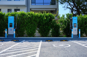 nrg: Εγκαταστάθηκε ο πρώτος ταχυφορτιστής 480kW στην Ελλάδα