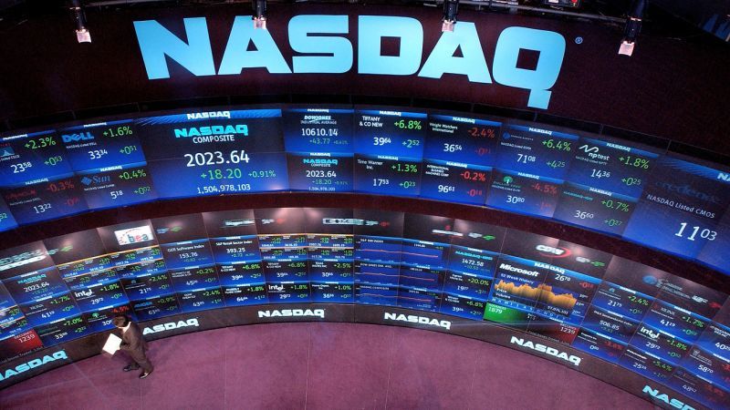 Ιστορικό κλείσιμο 6.000 μονάδων ο Nasdaq