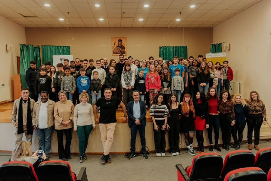 Οι «Μικροί Επιστήμονες στο Δήμο Αριστοτέλη» συναντούν την FIRST Global