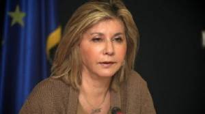 Μακρή: Οι εκτός υγειονομικών προϋποθέσεων εκπαιδευτικοί δε θα παρέχουν υπηρεσίες