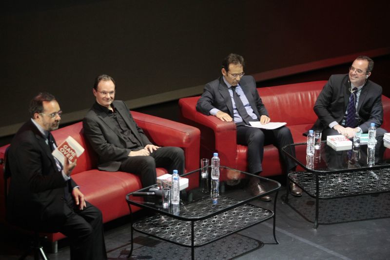 Στουρνάρας και Σπίγκελ στην παρουσίαση του βιβλίου του Γ.Παπακωνσταντίνου