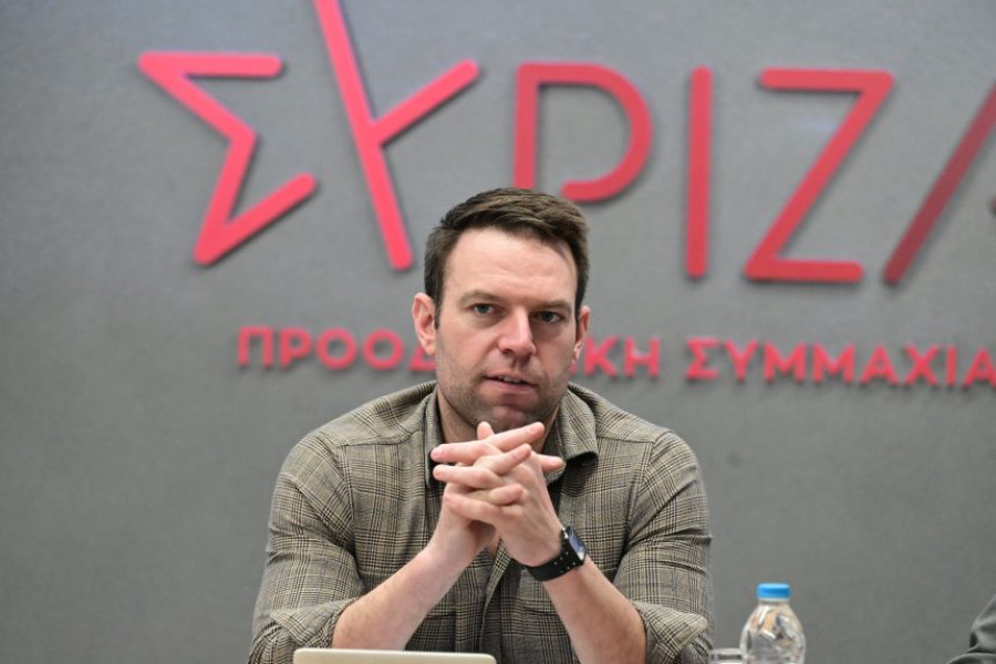 Κασσελάκης: Ζητά επαναφορά 13ου-14ου μισθού για τους εργαζόμενους στο Δημόσιο