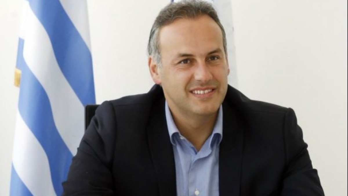 Φωτιά στη Βούλα: Κόντρα των δημάρχων Γλυφάδας – Ελληνικού