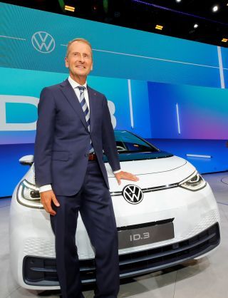 Αποκαλύφθηκε το πρώτο ηλεκτρικό της VW. Πότε έρχεται στην Ελλάδα