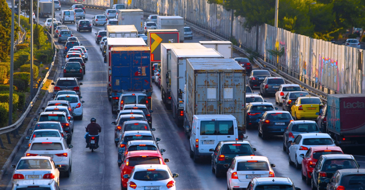 Μία ακόμη ημέρα στον Κηφισό: Ταλαιπωρία και μποτιλιάρισμα χιλιομέτρων