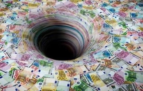 Εφιαλτικά τα σενάρια για τις καταθέσεις σε περίπτωση ρήξης