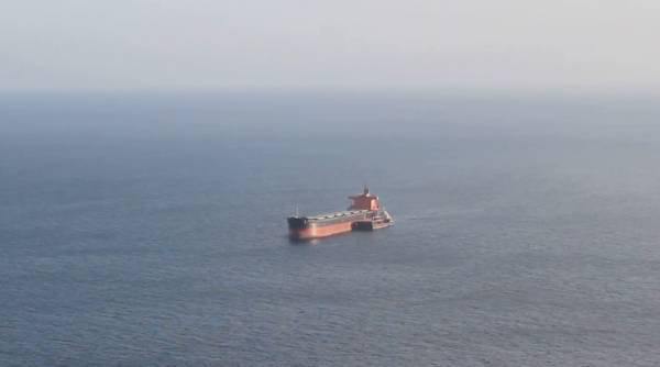 Ιράν: Κατασχέθηκε δεξαμενόπλοιο με λαθραίο πετρέλαιο στο Στενό του Χορμούζ