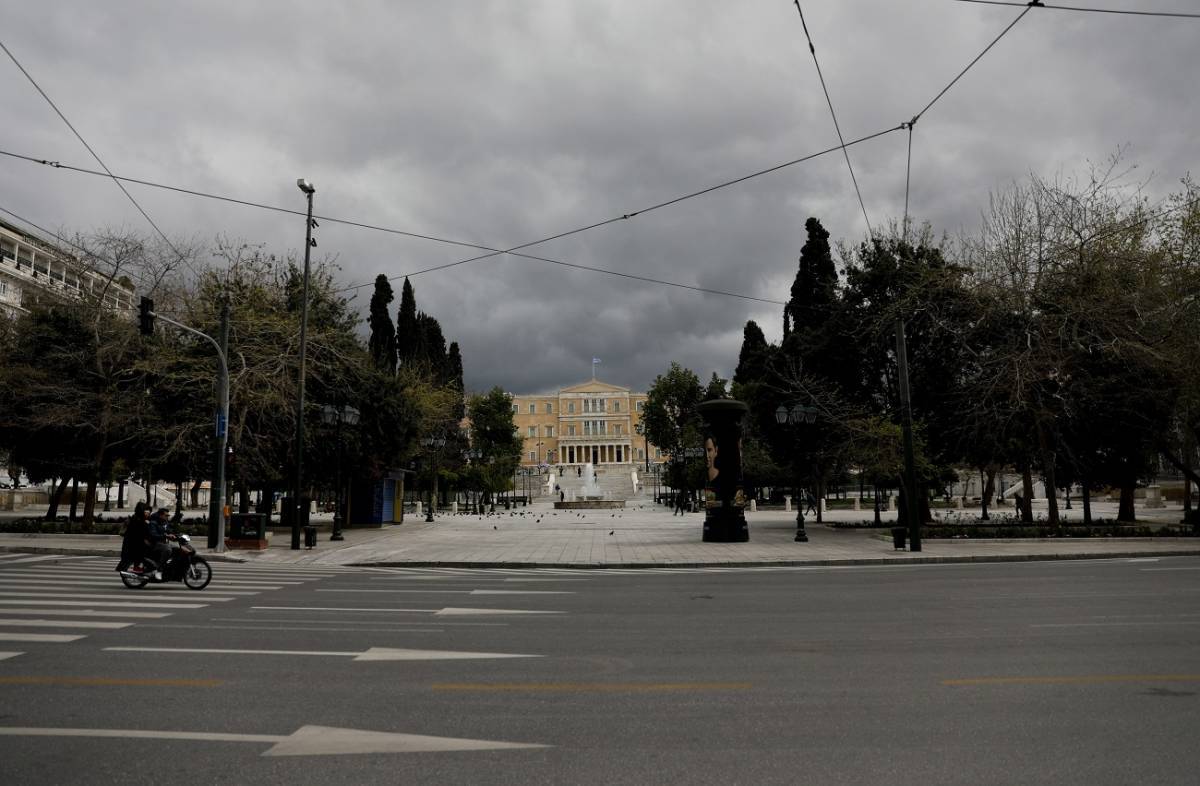 Times του Λονδίνου: Οι Έλληνες στηρίζουν τα μέτρα κατά κορονοϊού