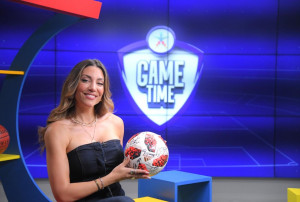 Η Φελίσια Τσαλαπάτη στο ΟΠΑΠ Game Time: Τα αυτοκόλλητα με τον Καραγκούνη και πολλά άλλα…