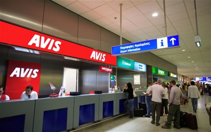 Οκτώ μη δεσμευτικές προσφορές για την Avis