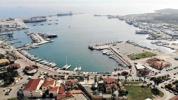 Τουρκικό ενδιαφέρον για το λιμάνι Λαυρίου: «Τα ελληνικά λιμάνια θα πωληθούν στον κατακτητή»