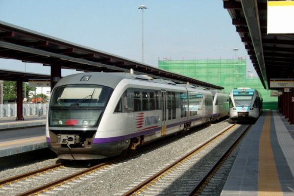 Στάσεις εργασίας σε τρένα και Προαστιακό Σιδηρόδρομο