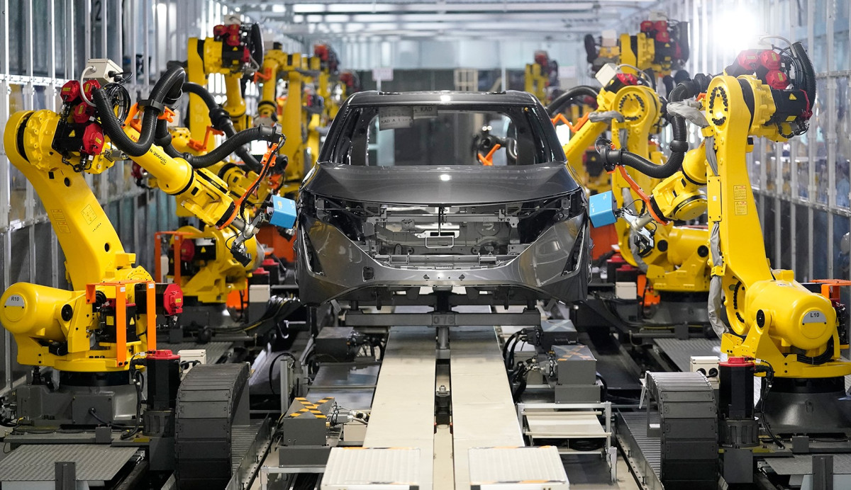 Nissan: Νέες περικοπές 10.000 θέσεων εργασίας