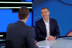 Τσίπρας: Δεσμευόμαστε να επαναφέρουμε την προστασία της α’ κατοικίας