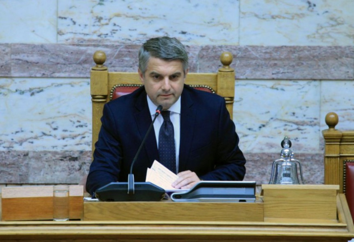 Κωνσταντινόπουλος: Μετά τη διαγραφή παραδίδει την έδρα στο ΠΑΣΟΚ - Ο Βαγγέλης Γιαννακούρας στη θέση του