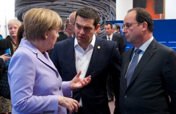 Τριμερής συνάντηση: Σε εξέλιξη η συνομιλία Τσίπρα-Μέρκελ-Ολάντ