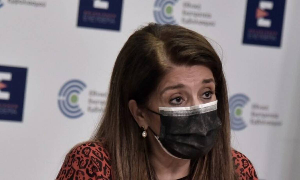 Παπαευαγγέλου: Έχουμε πάθει ανοσία στα νούμερα των κρουσμάτων
