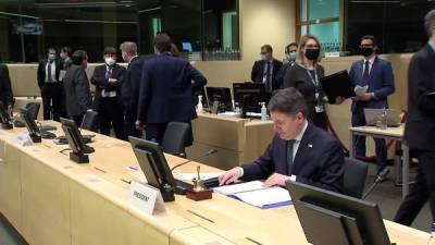 Στο τραπέζι του Eurogroup η σταδιακή μείωση του χρέους