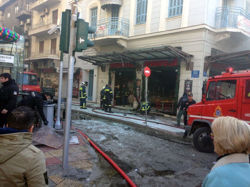 Μια νεκρή από την έκρηξη στα Everest στην πλατεία Βικτωρίας