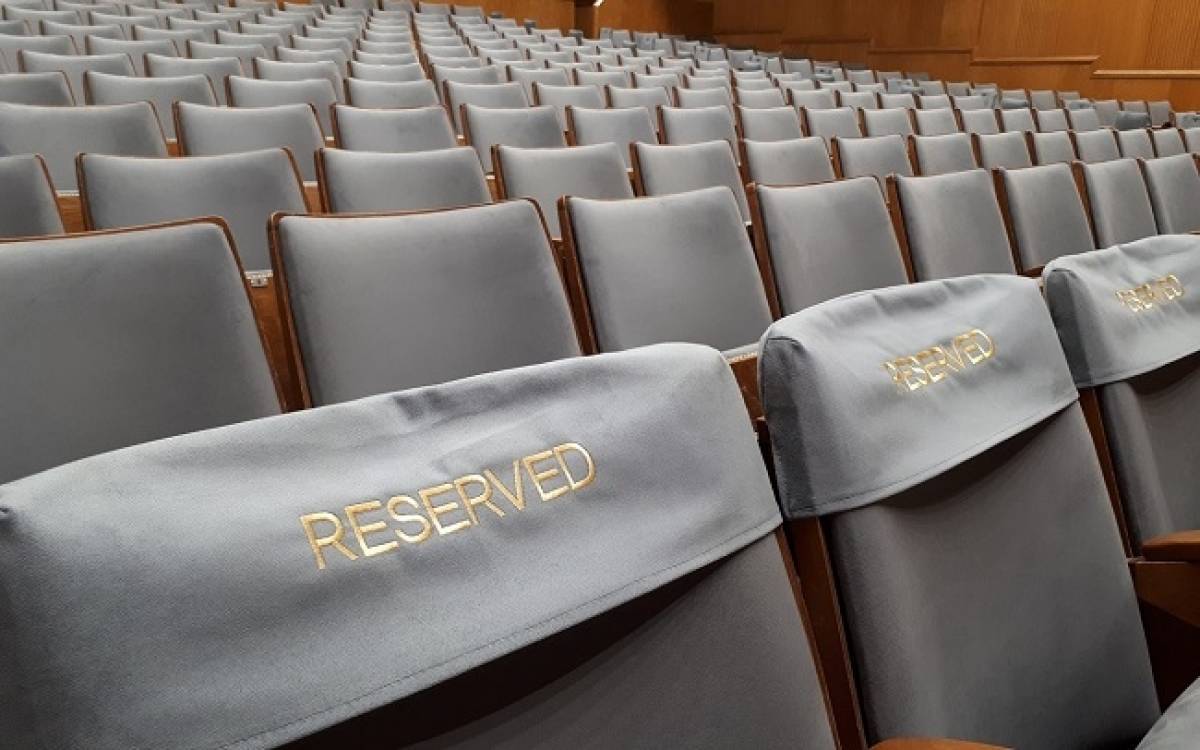 Ανακλήθηκε απόφαση της προηγούμενης κυβέρνησης για τη διοργάνωση επιστημονικών συνεδρίων