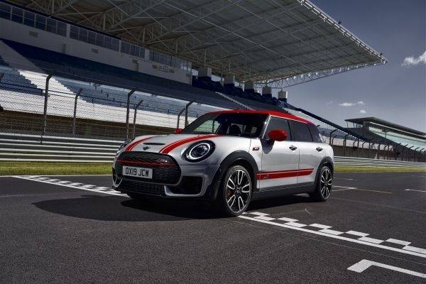 MINI John Cooper Works Clubman και Countryman ανεβάζουν την αδρεναλίνη