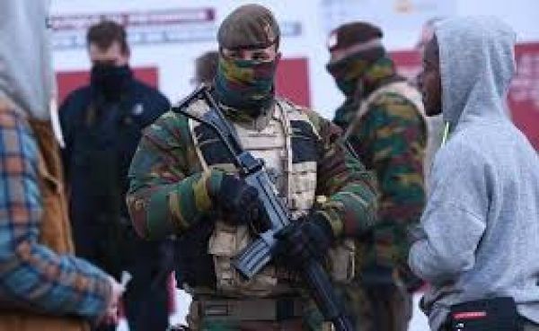 Βέλγιο: Συλλήψεις για το τρομοκρατικό χτύπημα στο Παρίσι