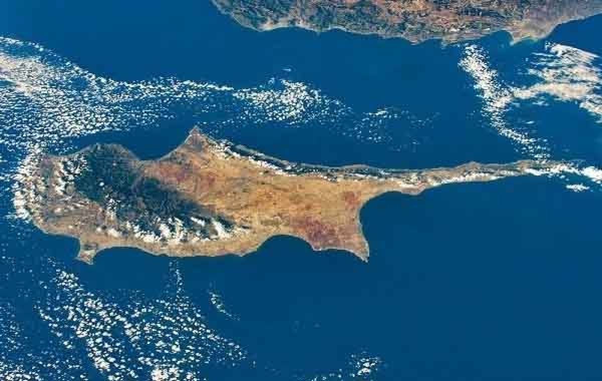 Γερμανικός Τύπος: H Kύπρος στο επίκεντρο γεωπολιτικών εξελίξεων