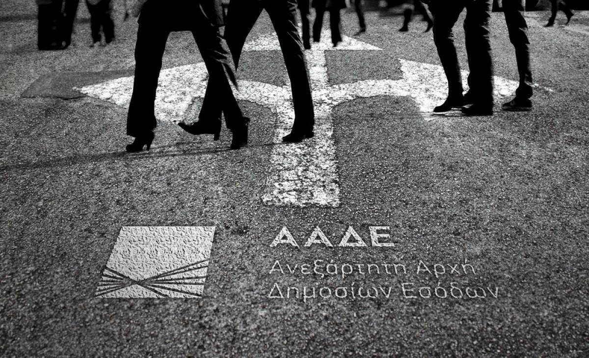 Τι προβλέπει η ΑΑΔΕ για «τελωνειακή αποθήκευση» και «ελεύθερες ζώνες»