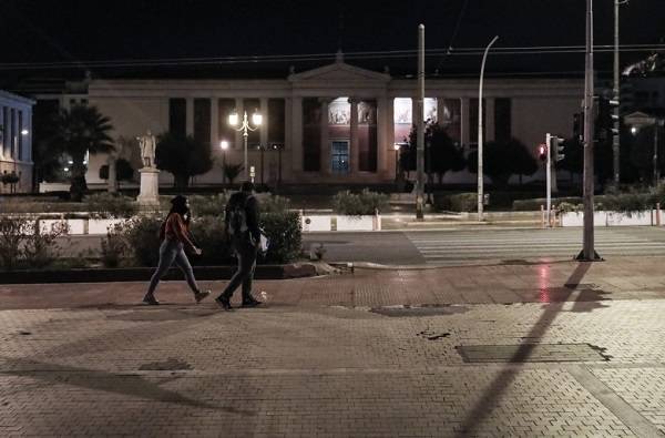 Θωμαΐδης: Τοπικοί περιορισμοί τις επόμενες εβδομάδες για να κάνουμε Χριστούγεννα
