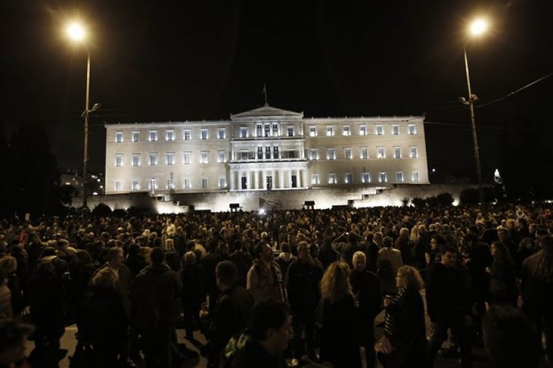 Συγκεντρώσεις κατά της λιτότητας και υπέρ των κυβερνητικών θέσεων