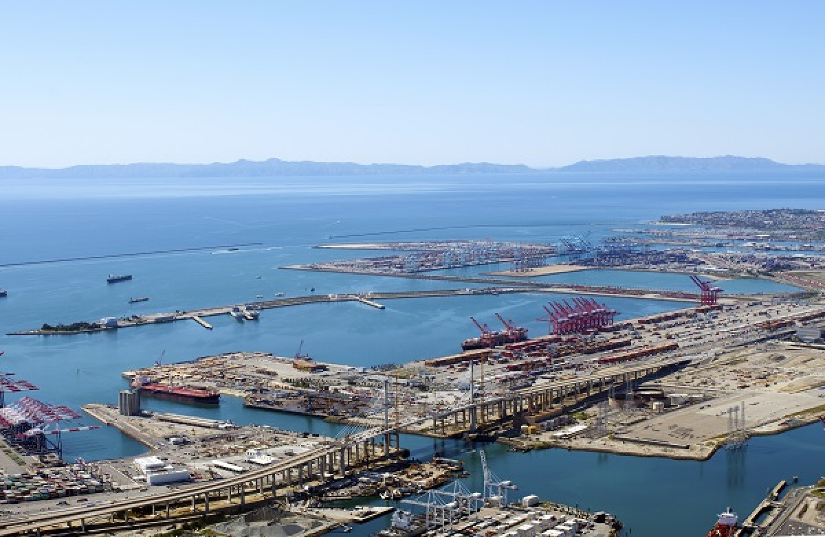 Το Λονγκ Μπιτς δοκιμάζει ηλεκτρικό εξοπλισμό μηδενικών εκπομπών άνθρακα